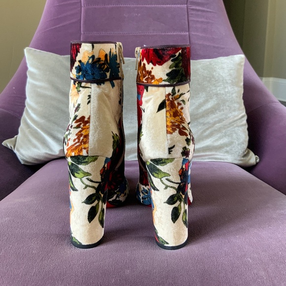 Christian Louboutin Moulamax 100 Velours Bouquet Boot 38.5 - Picture 5 of 7